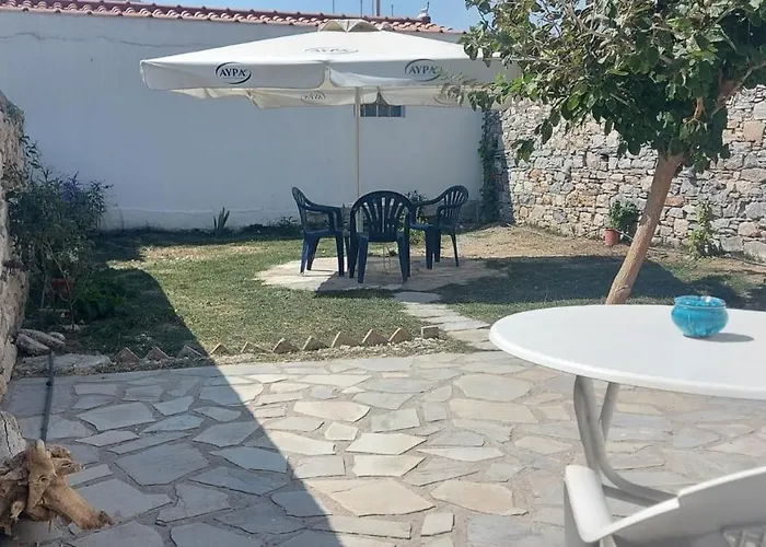 Amalia Beach Apartment